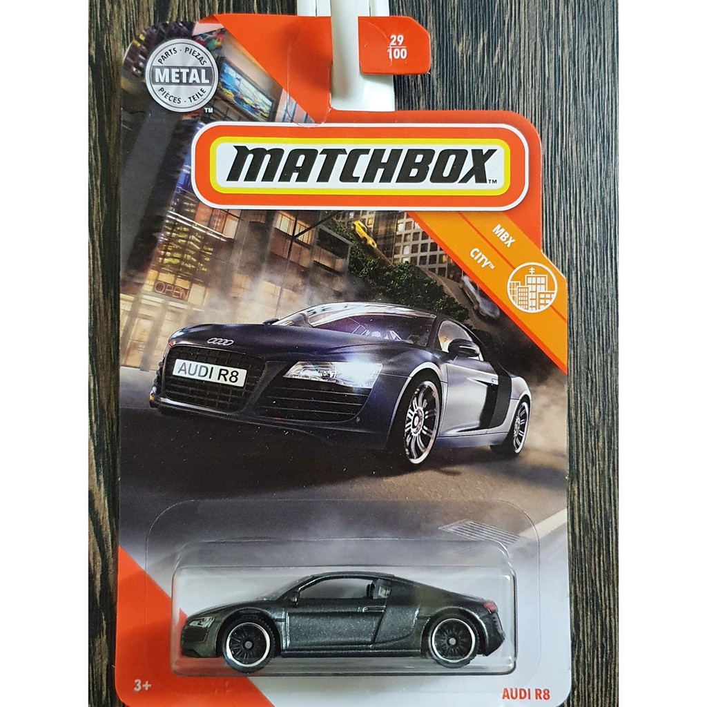 Xe mô hình 1:64 Matchbox AUDI R8