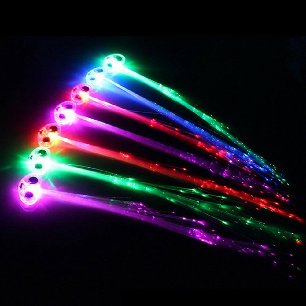 Kẹp tóc giả có đèn LED độc đáo