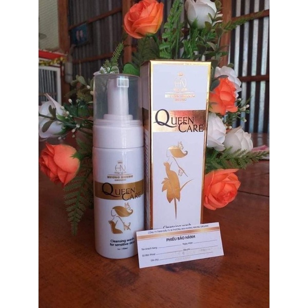 BỌT RỬA PHỤ KHOA QUEEN CARE HƯƠNG NHUNG