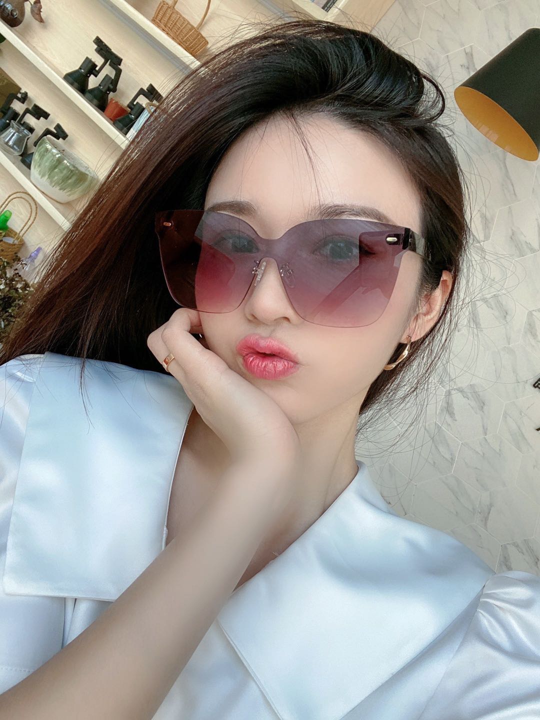 Xu hướng mới của châu Âu và Mỹ năm 2021 Kính mát có thương hiệu Christian Dior dành cho nữ Phân cực chính hãng (Có hộp và hộp đựng kính)