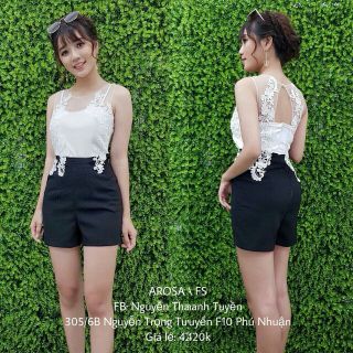 Set jumsuit ngắn phối ren