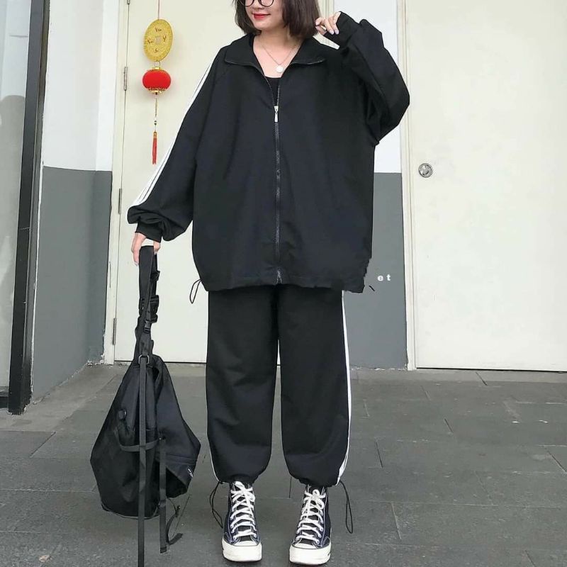 [Rẻ Vô Địch] Áo cotton tay lỡ Unisex  mặc đôi ,nhóm , lớp------ BỘ NỈ  THÊU TAY VIỀN RÓT QUẦN 3 SỌC RÚT GẤU | BigBuy360 - bigbuy360.vn