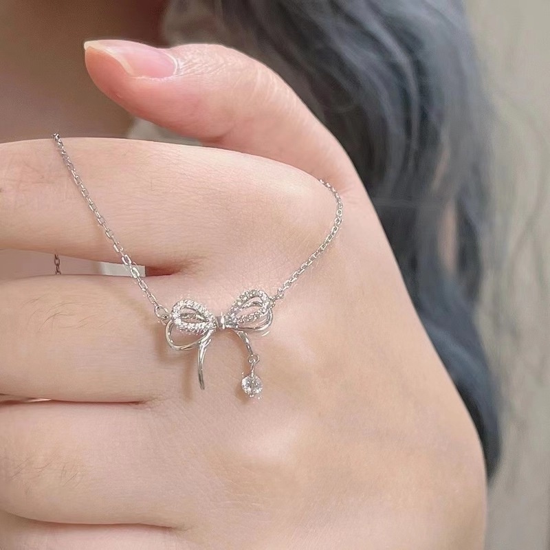 Vòng Cổ Choker Mặt Nơ Đính Đá Pha Lê Lấp Lánh Phong Cách Hàn Quốc Dành Cho Nữ