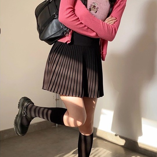 Chân Váy Nữ Ly Nhỏ Cạp Cao Sang Chảnh Siêu Xinh Mới 2021 Freeship,Chân Váy Xếp Ly Lưng Cao Thời Trang Hẹn Hò Cao Cấp Qc | BigBuy360 - bigbuy360.vn