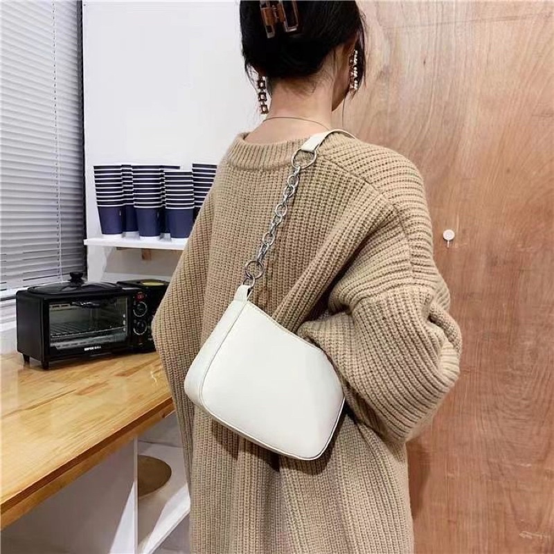 Túi nữ đeo chéo kẹp xích trơn T24 phong cách thời trang Hàn Quốc giá rẻ