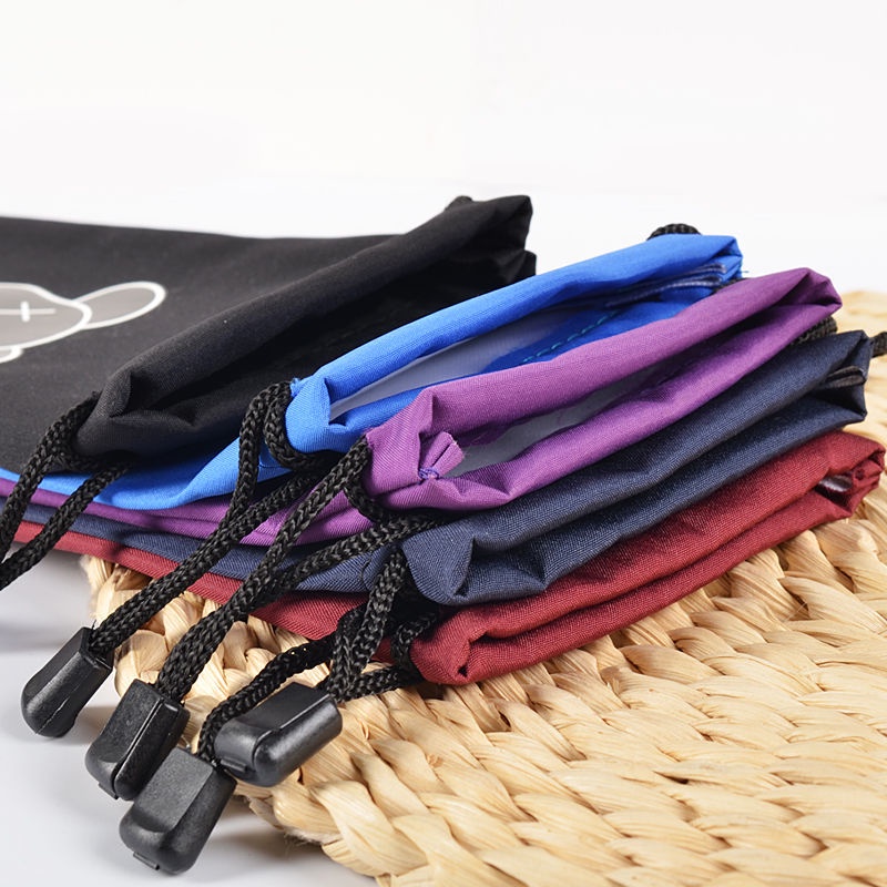 Túi Đựng Sạc Dự Phòng Bằng Vải Nỉ Chống Thấm Nước Có Dây Rút Cho Điện Thoại Di Động