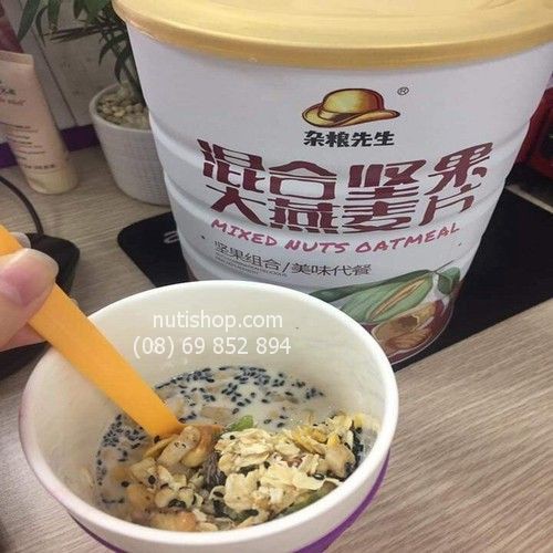 Ngũ Cốc Ăn Kiêng Mixed Nuts Oatmeal thập cẩm các loại hạt yến mạch hạnh nhân siêu ngon siêu to 1080g | BigBuy360 - bigbuy360.vn