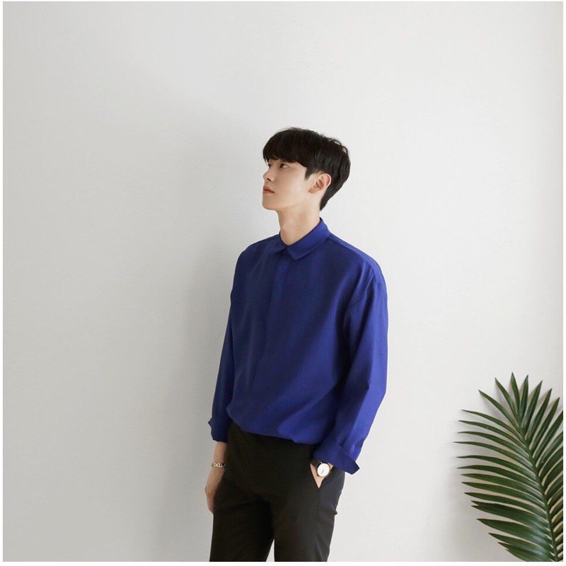 Áo sơ mi rộng nam nữ Unisex tay dài GIẤU NÚT dáng rộng kiểu Hàn Quốc màu trắng đen vải lụa mềm mịn MRD03