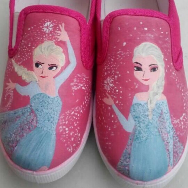 Giày vẽ tay Elsa cho bé gái