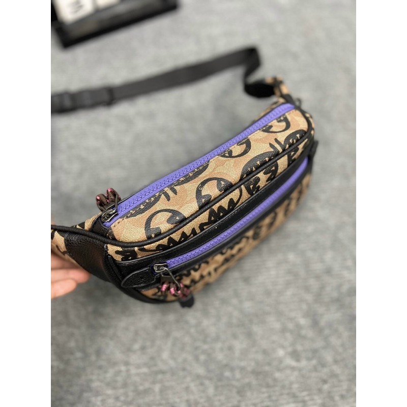 TÚI BAO TỬ COACH TRIBAL SLING