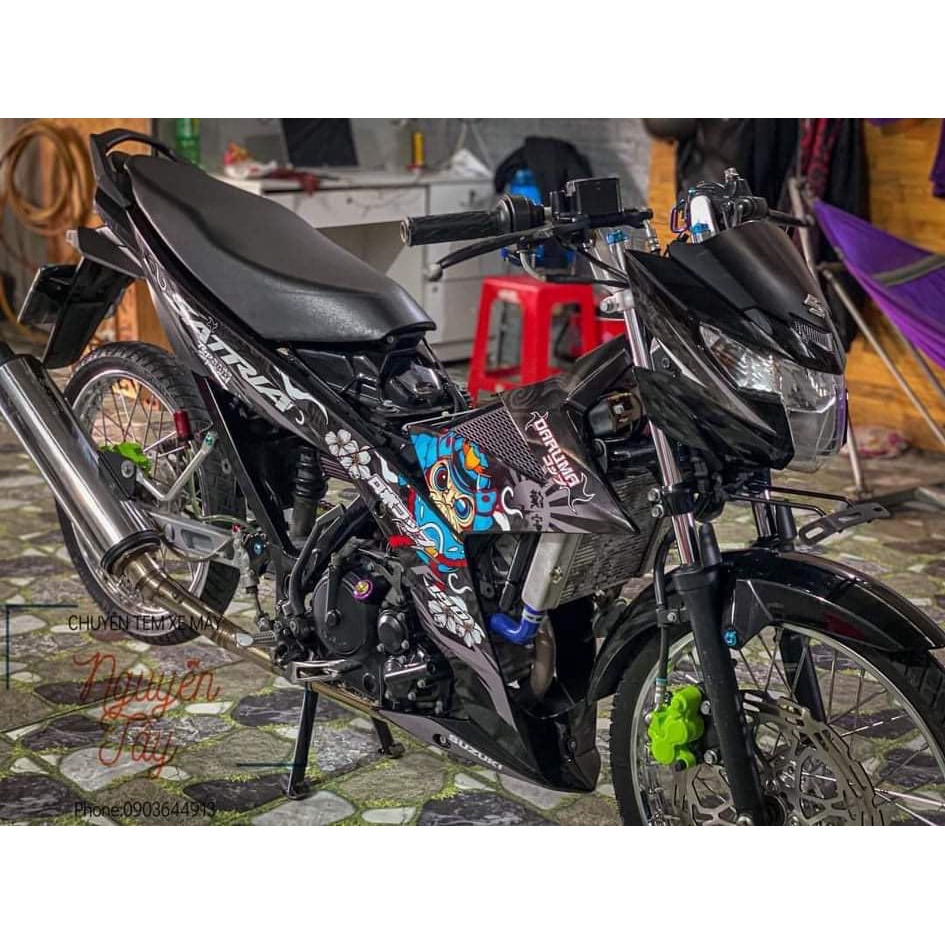 Tem Rời Satria mẫu daruma màu đen xám xanh trắng