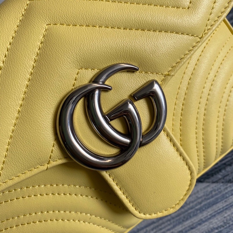 Túi xách Gucci Marmont cao cấp màu vàng size 21cm