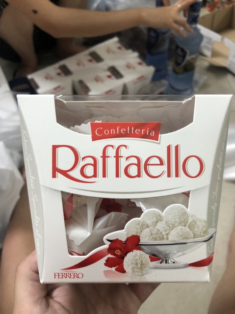 Kẹo bọc dừa Raffaello 150g Nga