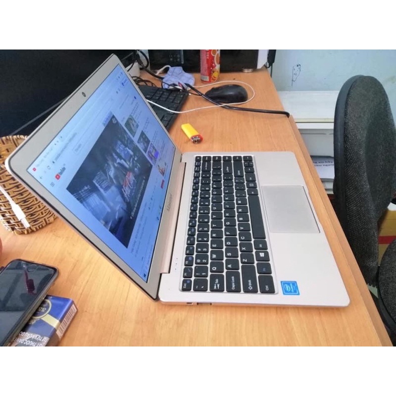 Laptop Masstel L133 N3350 Ram 3GB SSD 128G 13.3inch Fullhd