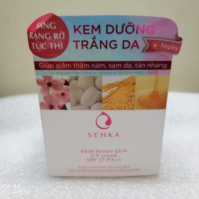 Kem dưỡng trắng da ban ngày Senka 50g