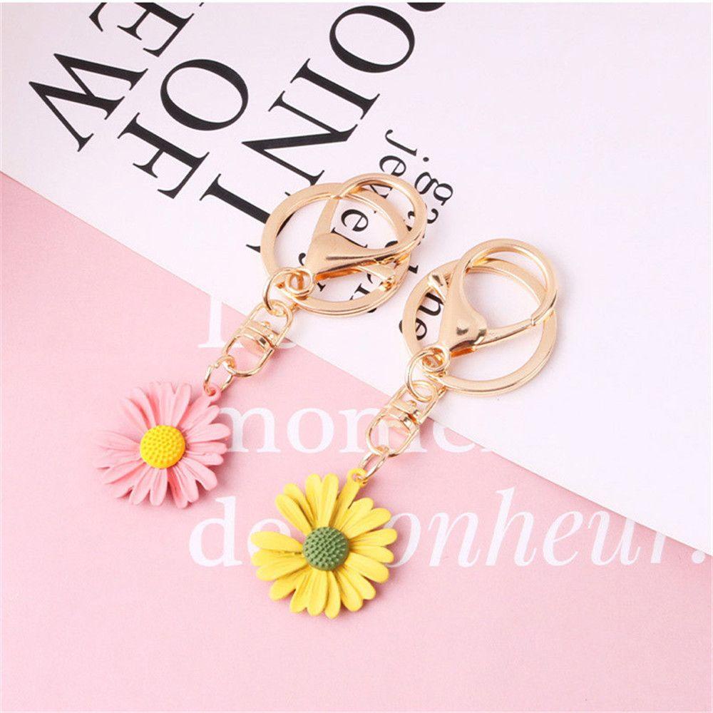 Móc Khóa Hình Hoa Cúc Nhiều Màu Dễ Thương Thời Trang
