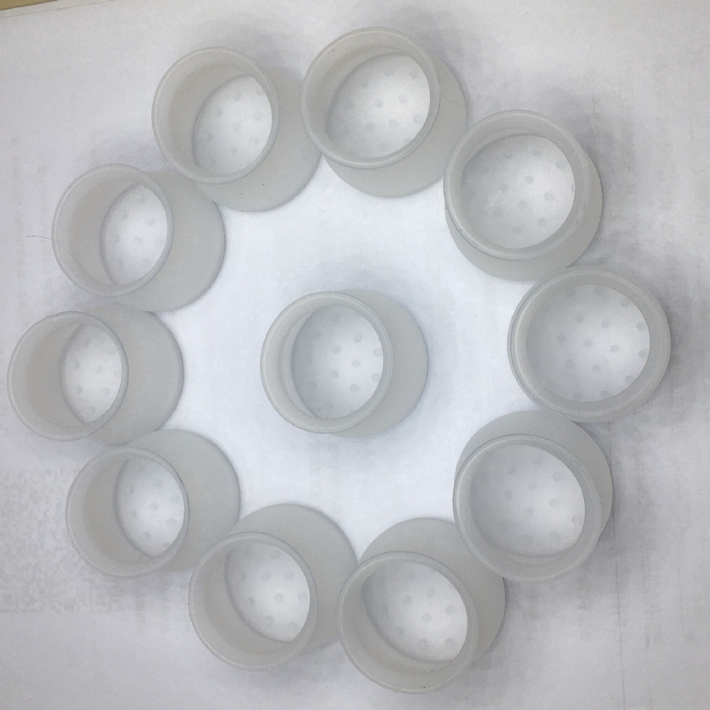 Bộ 4 miếng bọc chân bàn ghế bằng silicone tiện dụng