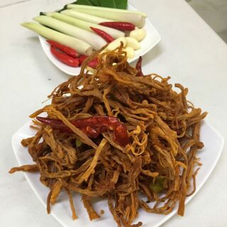 Khô heo lá chanh 400g