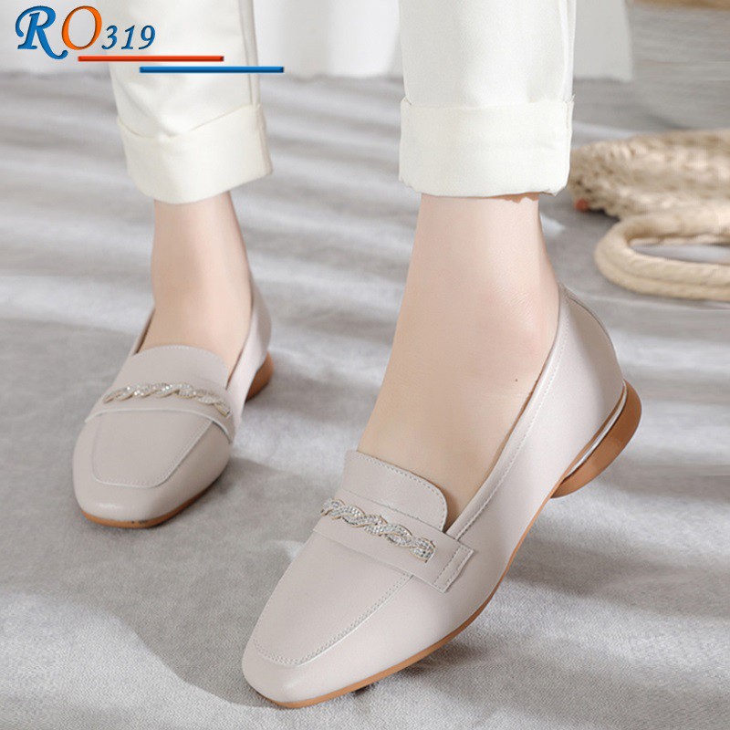 [ẢNH THẬT-FREESHIP] Giày mọi nữ, da lì cao cấp ROSATA RO319 - Đen, Kem - HÀNG VIỆT NAM - BKSTORE | BigBuy360 - bigbuy360.vn