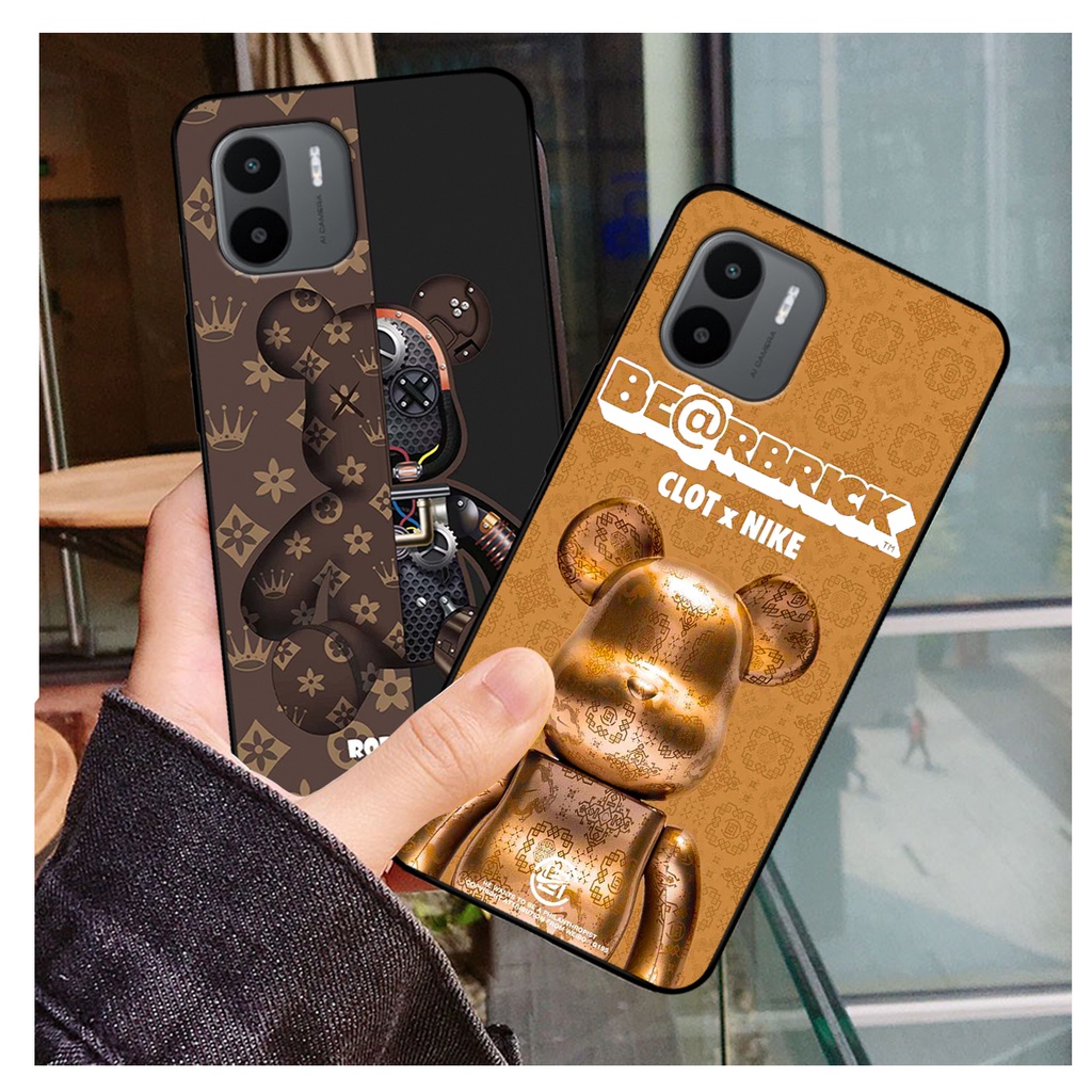 Ốp lưng Xiaomi Redmi A1 in hình bearbrick, kwas thời trang cao cấp