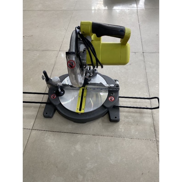 Máy Cắt Góc Ryobi