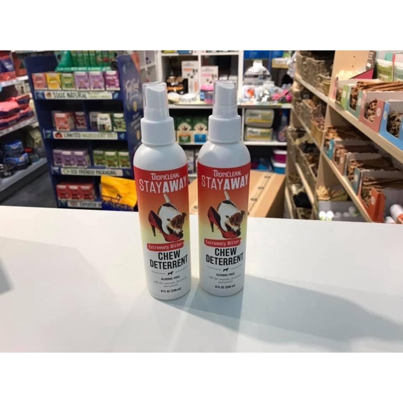 Xịt chống căn phá đồ Tropiclean dành cho chó 236ml xuất xứ Mỹ