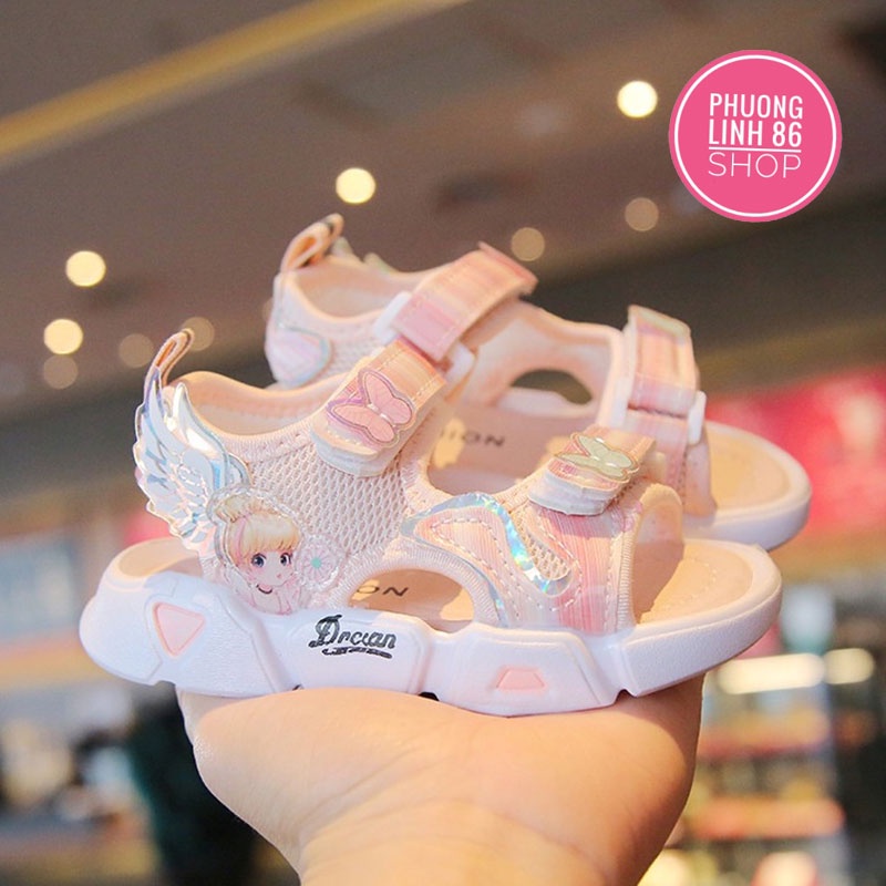 Dép Sandal Trẻ Em Bé Gái Từ 2 Đến 7 Tuổi Quai Ngang Đế Êm Siêu Nhẹ Họa Tiết Công Chúa Đáng Yêu Shop E70 (A02)