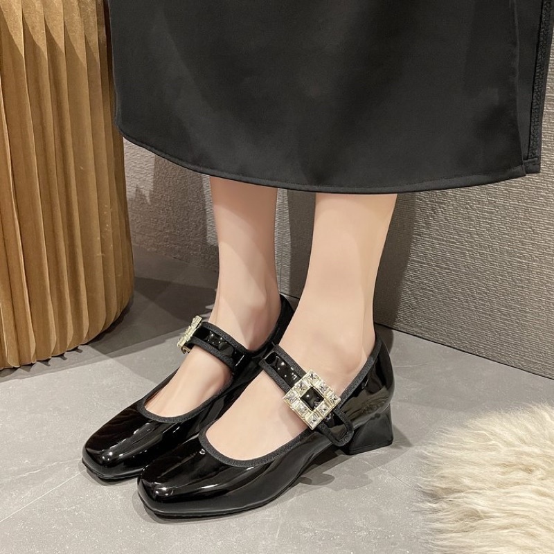 Giày cao gót nữ da bóng tiểu thư quai ngang đính đá GB235