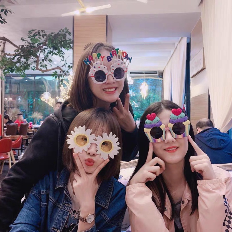 Kính Happy Birthday chụp hình sinh nhật vui nhộn Kem Shop, kính sinh nhật nhiều mẫu trang trí sinh nhật - Kemshop K88