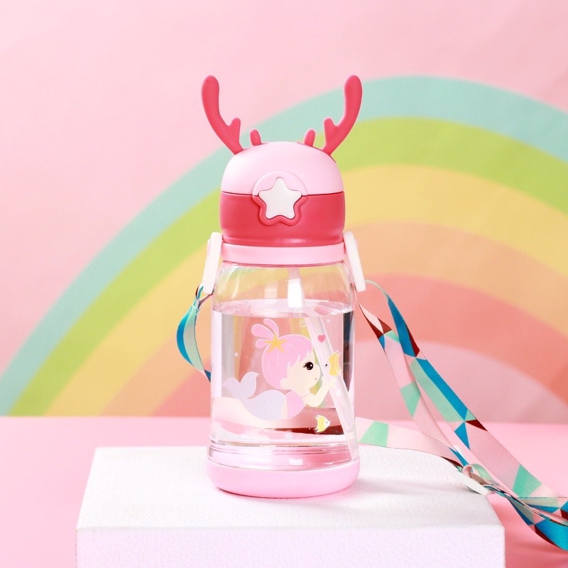Bình nước cho bé đi học bình tập uống nước 550ml có dây đeo nắp bật ống hút mềm cao cấp