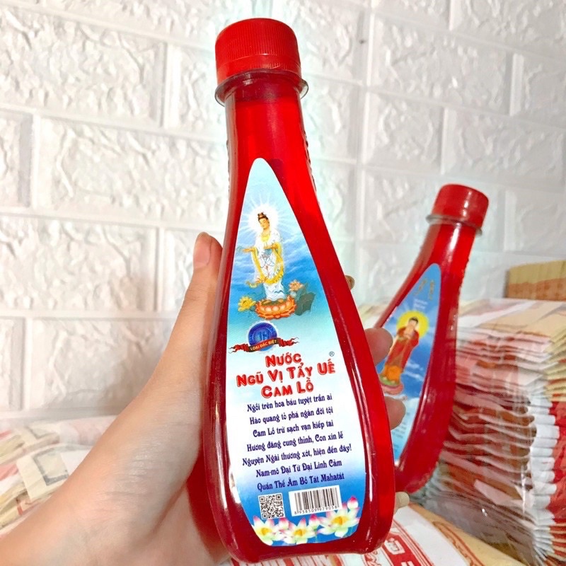 Sét 3 chai ngũ vị tẩy uế cam lộ lau rửa bàn thờ