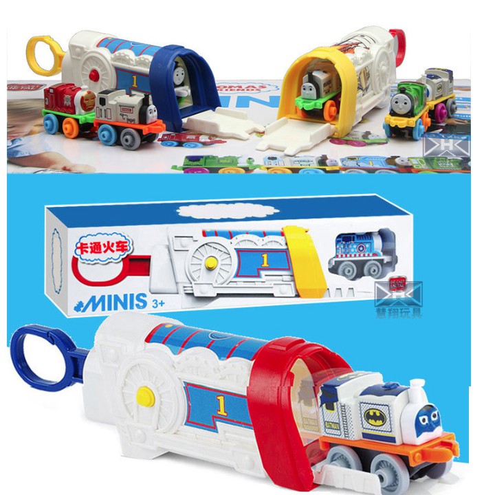 Bộ xe và nhà đẩy tàu hỏa thomas mini đồ chơi trẻ em gồm 1 nhà và 4 xe