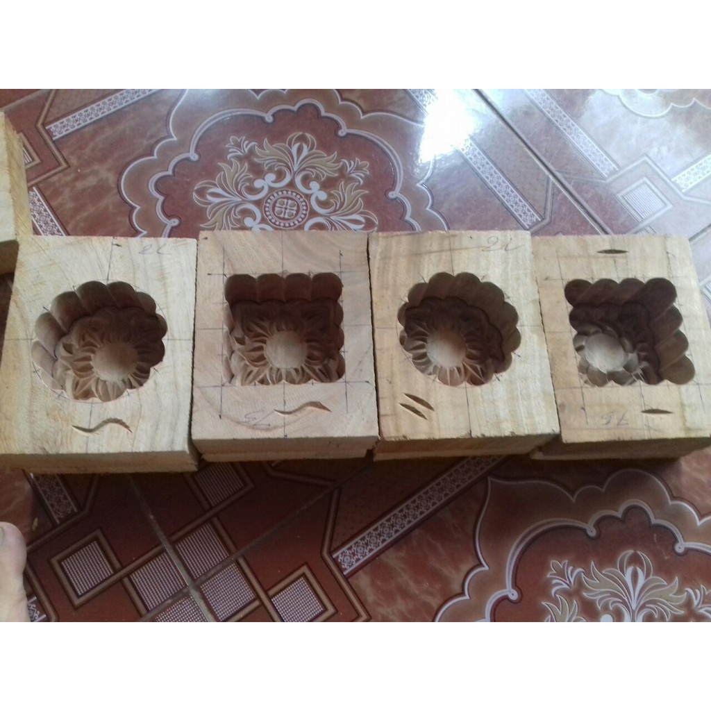 Khuôn bánh trung thu hoa - cải tiến