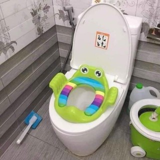 Thu Nhỏ Bồn Cầu Hình Con Ếch Có Tay Vịn Cho Bé