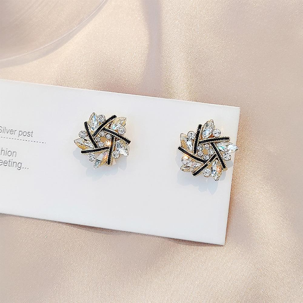 Khuyên Tai Đính Đá Thời Trang Hàn Quốc Cao Cấp