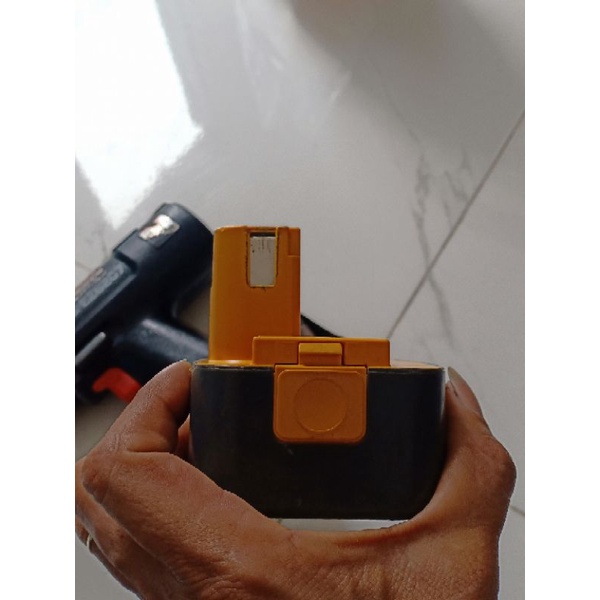 Máy Khoan Pin National 12v