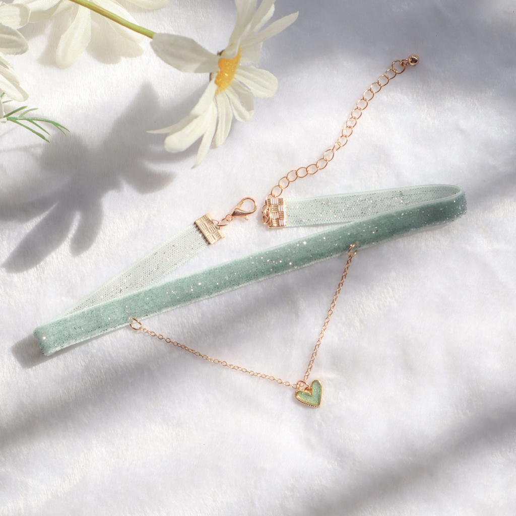 Vòng Cổ Choker Dây Nhung Nhiều Màu Sắc Mặt Trái Tim Thời Trang