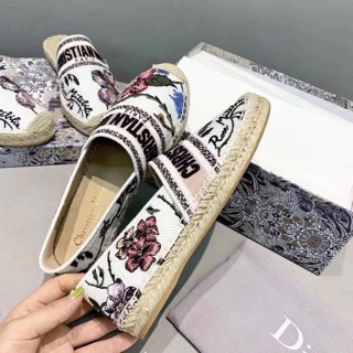 Slip on dior hoạ tiết mới