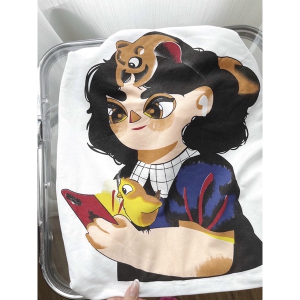 Áo phông cô gái sóc