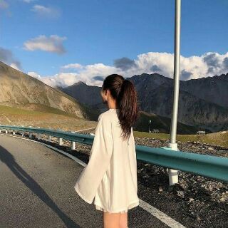 Thun trơn form rộng basic tay dài