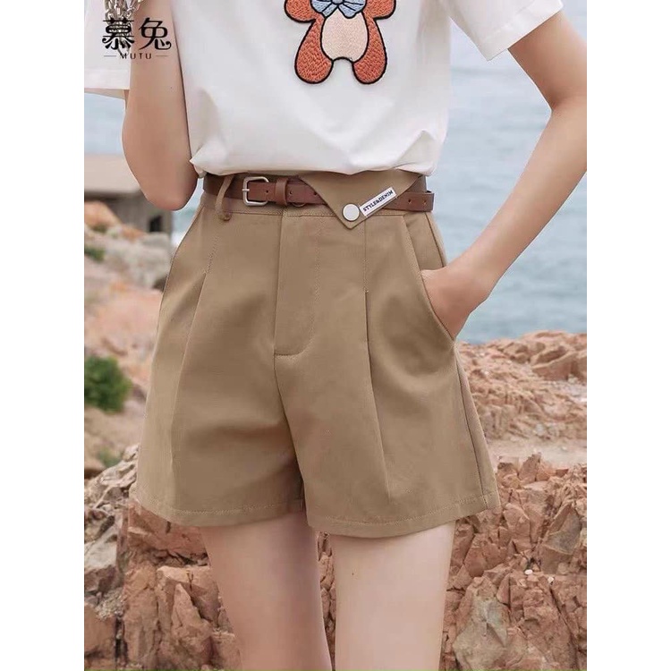 Quần short nữ Ladya ống rộng lưng cao kèm đai thanh lịch M368