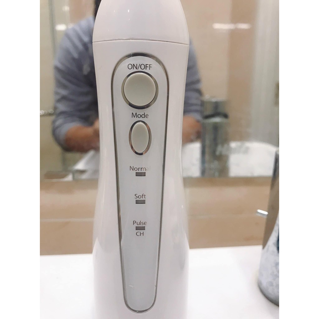 MÁY TĂM NƯỚC CẦM TAY RAPIDO RWF150, PIN XẠC ĐIÊN, CÔNG NGHỆ ĐỨC, TĂM NƯỚC CẦM TAY RAPIDO, BÀO HÀNH CHÍNH HÃNG FERROLI