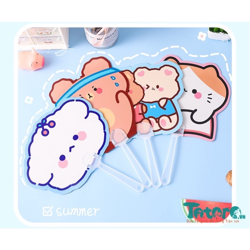 Quạt tay hoạt hình siêu dễ thương