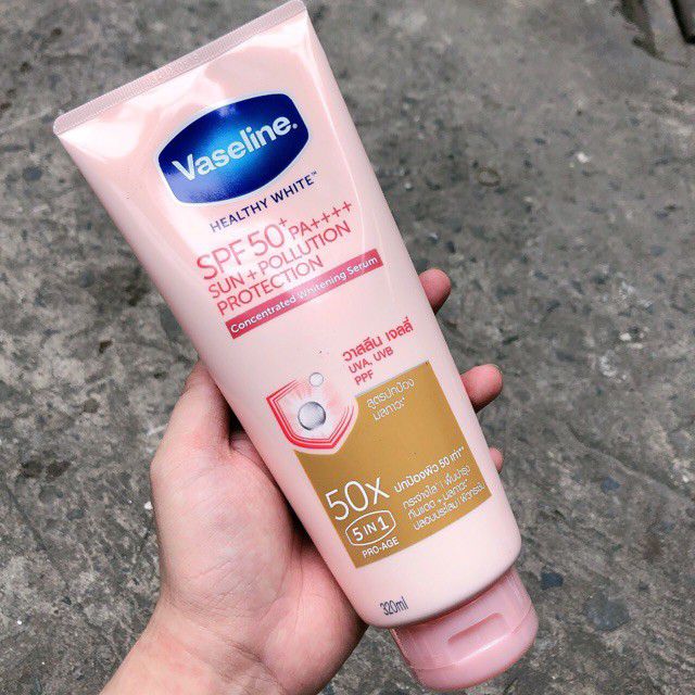 Sữa Dưỡng Thể Vaseline Perfect Serum 50X-10X Tuýp 320ml