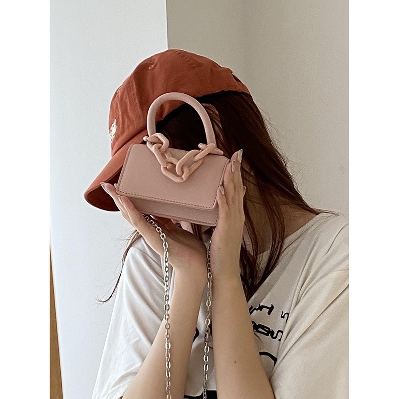 Túi Xách Đeo Chéo Vai Có Dây Xích Kiểu Dáng Đơn Giản Gylb313