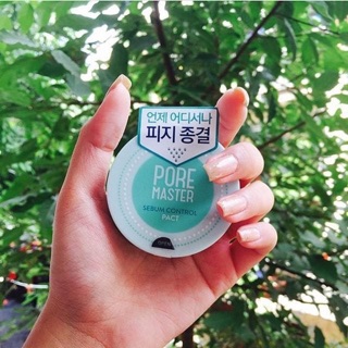 Phấn nén kiềm dầu Aritaum Pore Master Sebum Control
