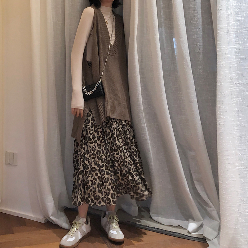 Chân váy midi họa tiết da báo vải chiffon dành cho nữ | BigBuy360 - bigbuy360.vn