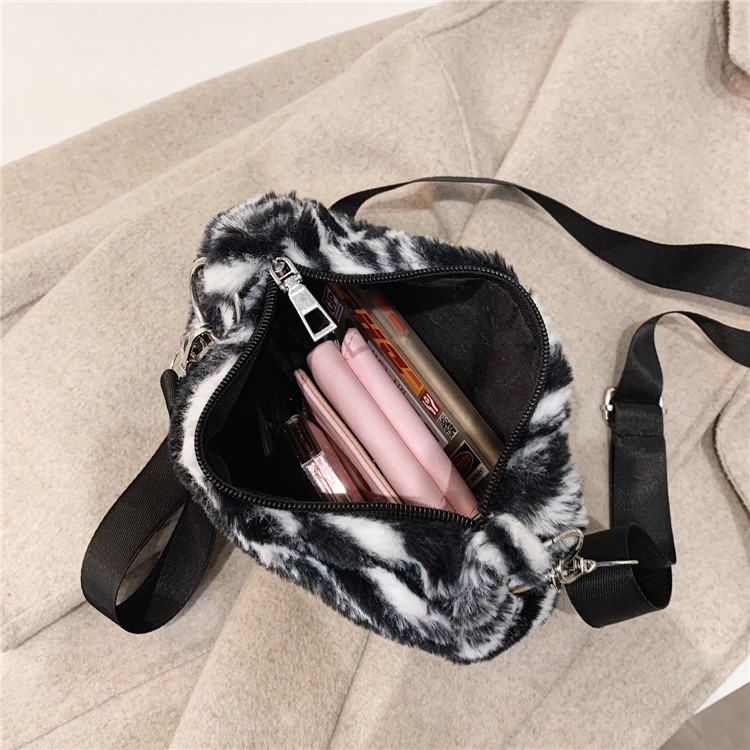 [Mã WAMT2405 giảm 10K đơn 0K] Túi Xách Nữ Đeo Chéo Mini 2 Dây Đeo Lông Nhung Họa Tiết Ngựa Vằn, T009 | BigBuy360 - bigbuy360.vn