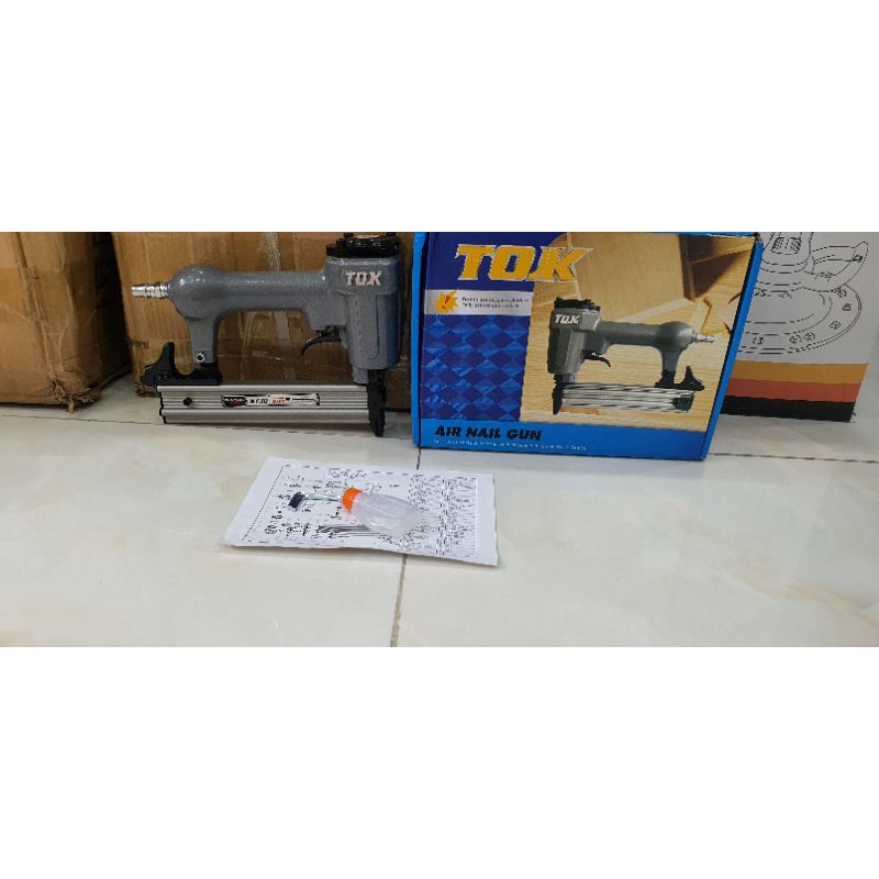 Súng Bắn Đinh TOK F30