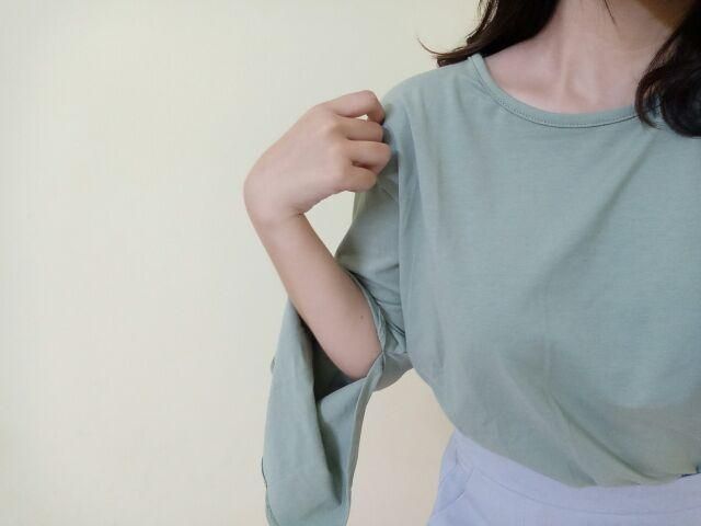 Hàng Sẵn_ Áo thun ulzzang tay xẻ phong cách Hàn